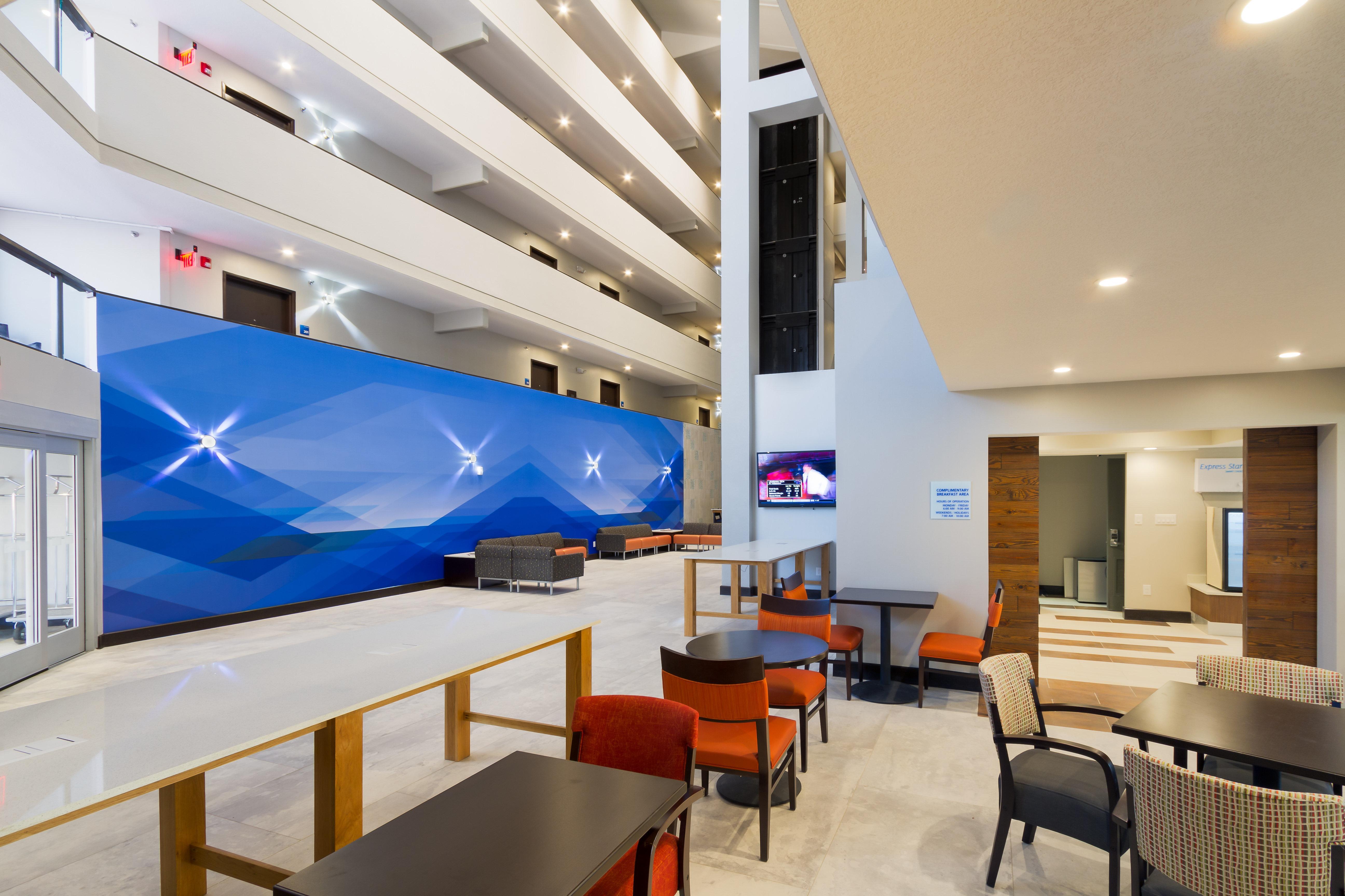Holiday Inn Express & Suites San Antonio Medical - Six Flags By Ihg Dış mekan fotoğraf