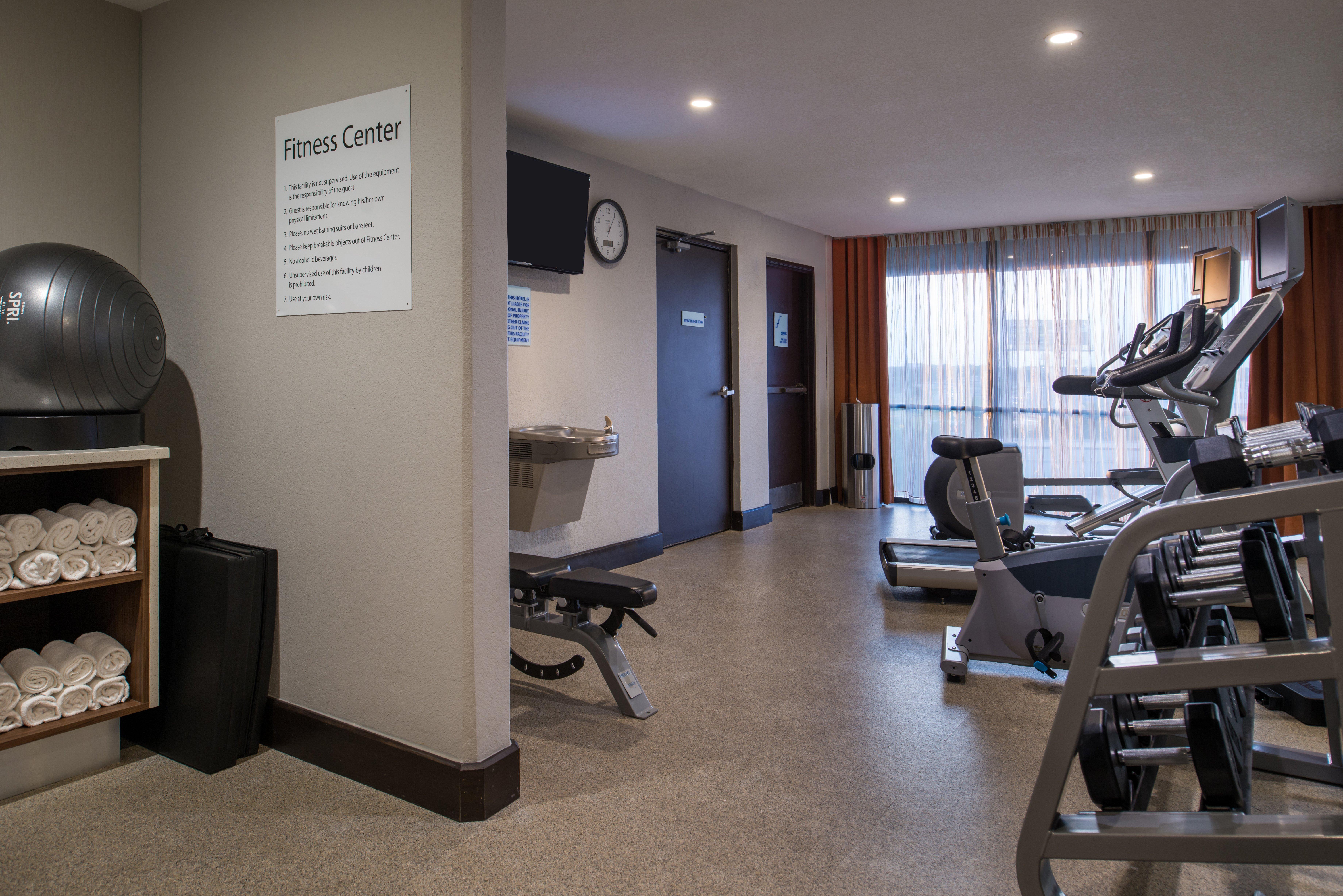 Holiday Inn Express & Suites San Antonio Medical - Six Flags By Ihg Dış mekan fotoğraf