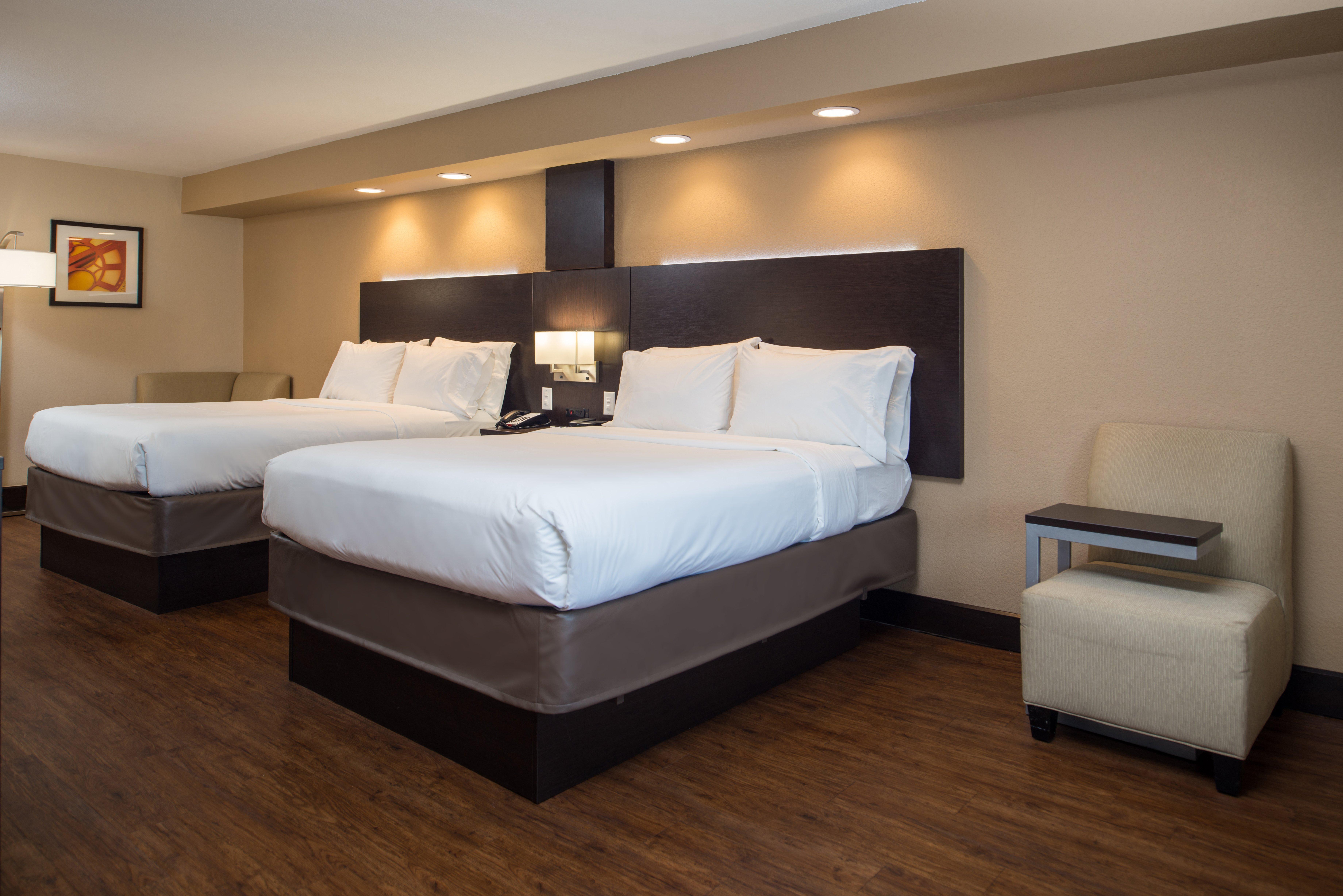 Holiday Inn Express & Suites San Antonio Medical - Six Flags By Ihg Dış mekan fotoğraf